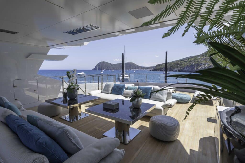 Platinum Electric Marine – M / Y Lel Yacht