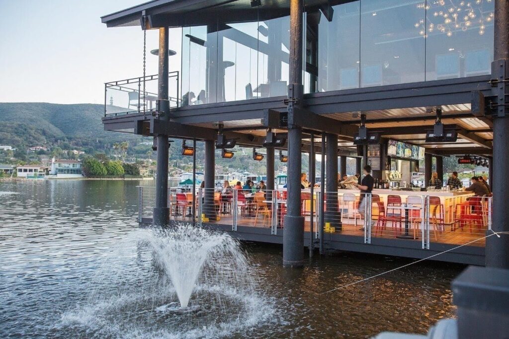 Gas Ceiling Heater at Decoy Lakehouse, San Diego - Tungsten Gas